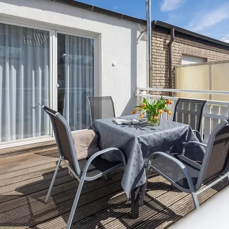 Holiday home Haus Kapitaenshaus Seilerstrasse Norderney